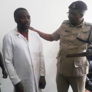Daktari feki akihojiwa na Polisi baada ya kukamatwa