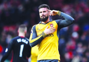 arsenals-olivier-giroud-celebrates-after-the-game