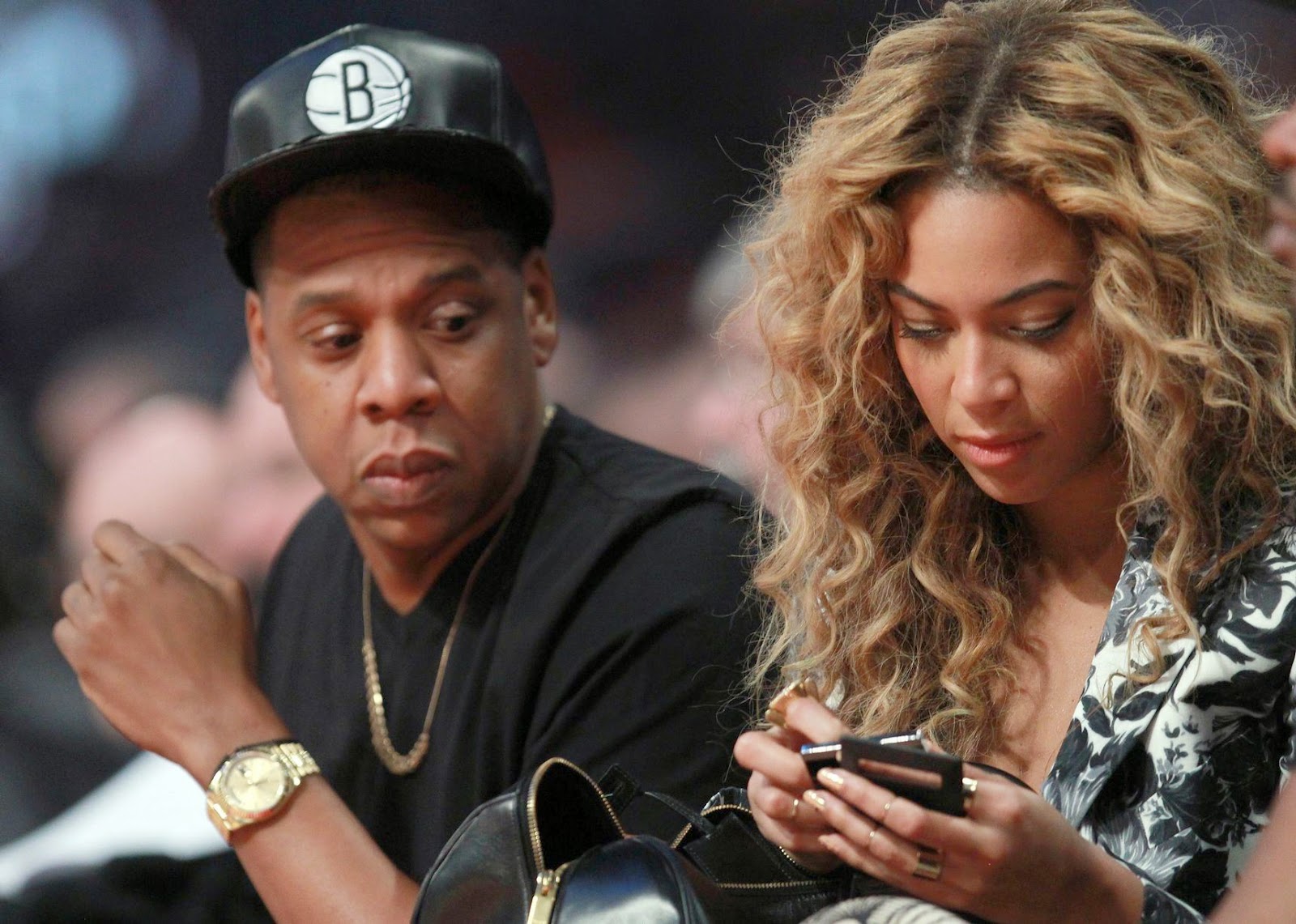 Jay-Z Cheats on Beyonce with Tape Found by Solange 